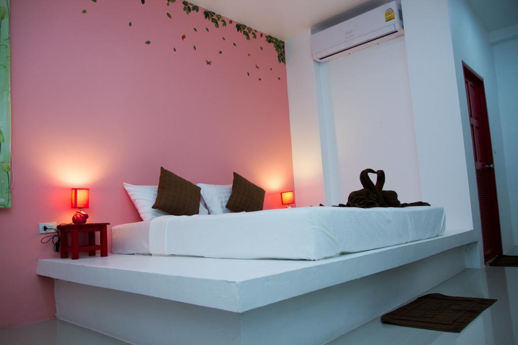Keereelay Hotel Koh Lanta Exterior photo